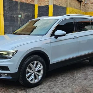 Volkswagen Tiguan Allspace Comfortline 2.0 Tsi 4motion